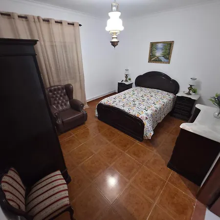 Δωμάτια σε οικογενειακή κατοικία Alojamentos Altamira Formigal (Soure)